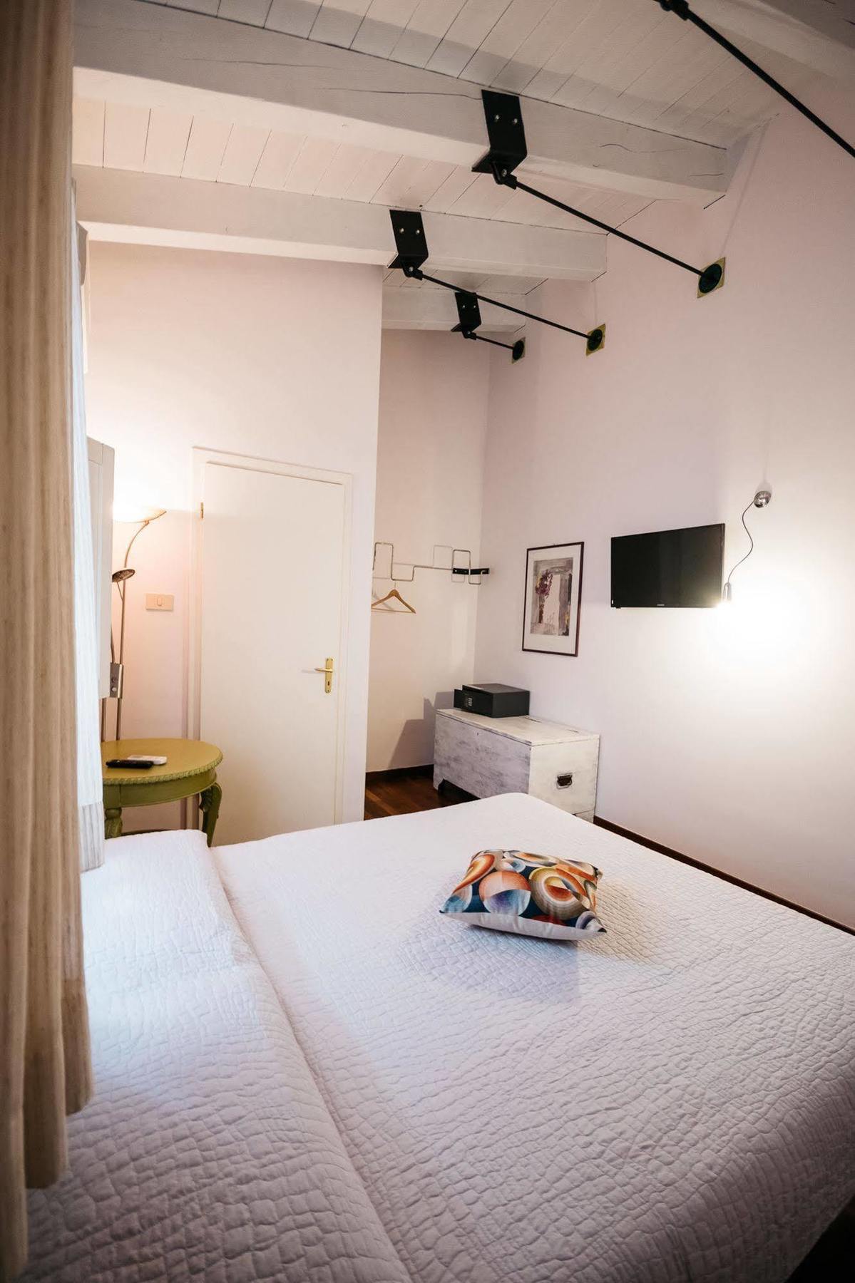 Boutique Vintage Bed & Breakfast