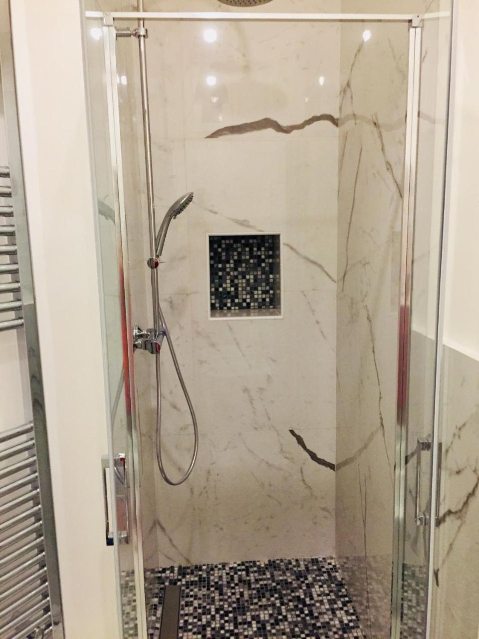 Cluverio11 Luxury