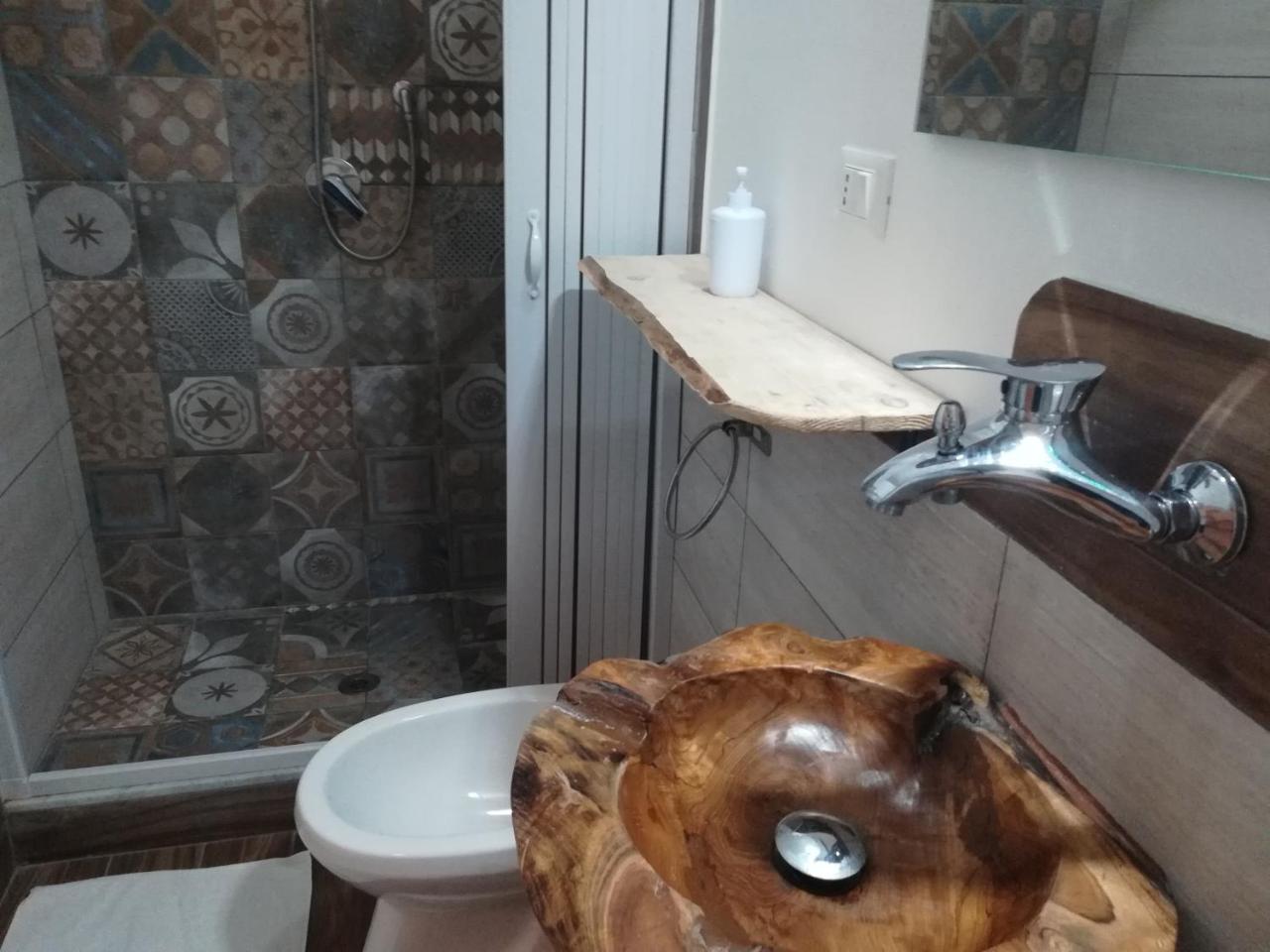 Homestay Casa Antadia 25 *