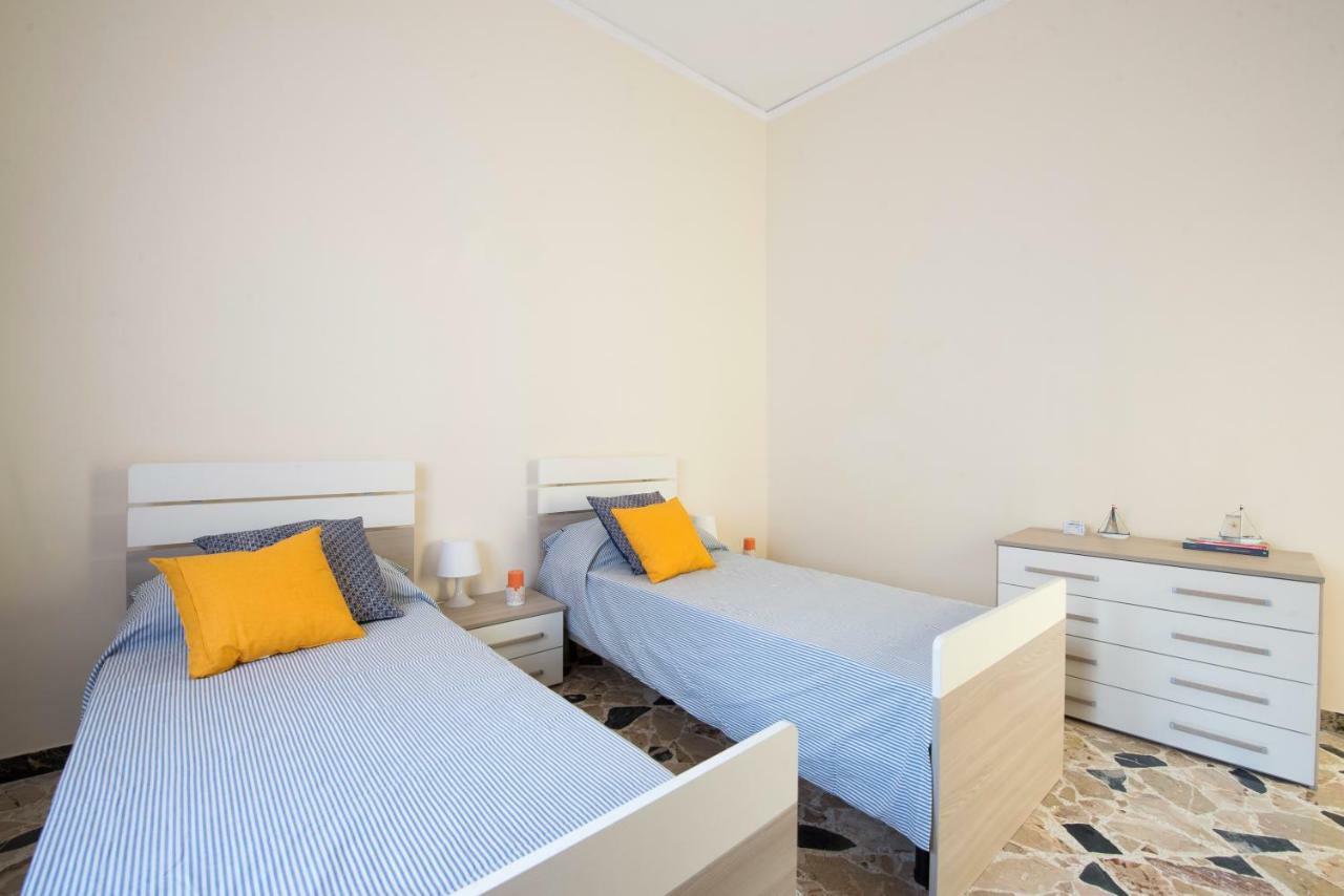 Casetta Vista Mare In Piazza A Mondello Apartamento *