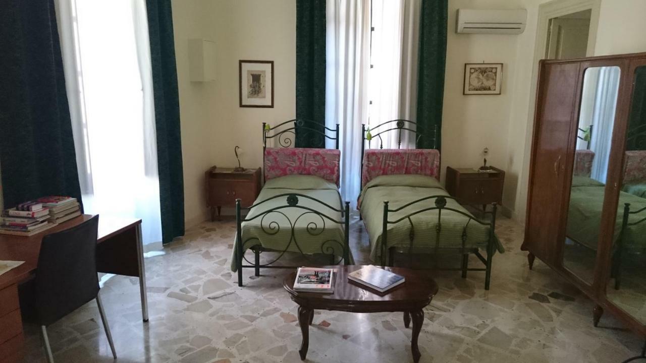 Apartment Sicilian Eagles