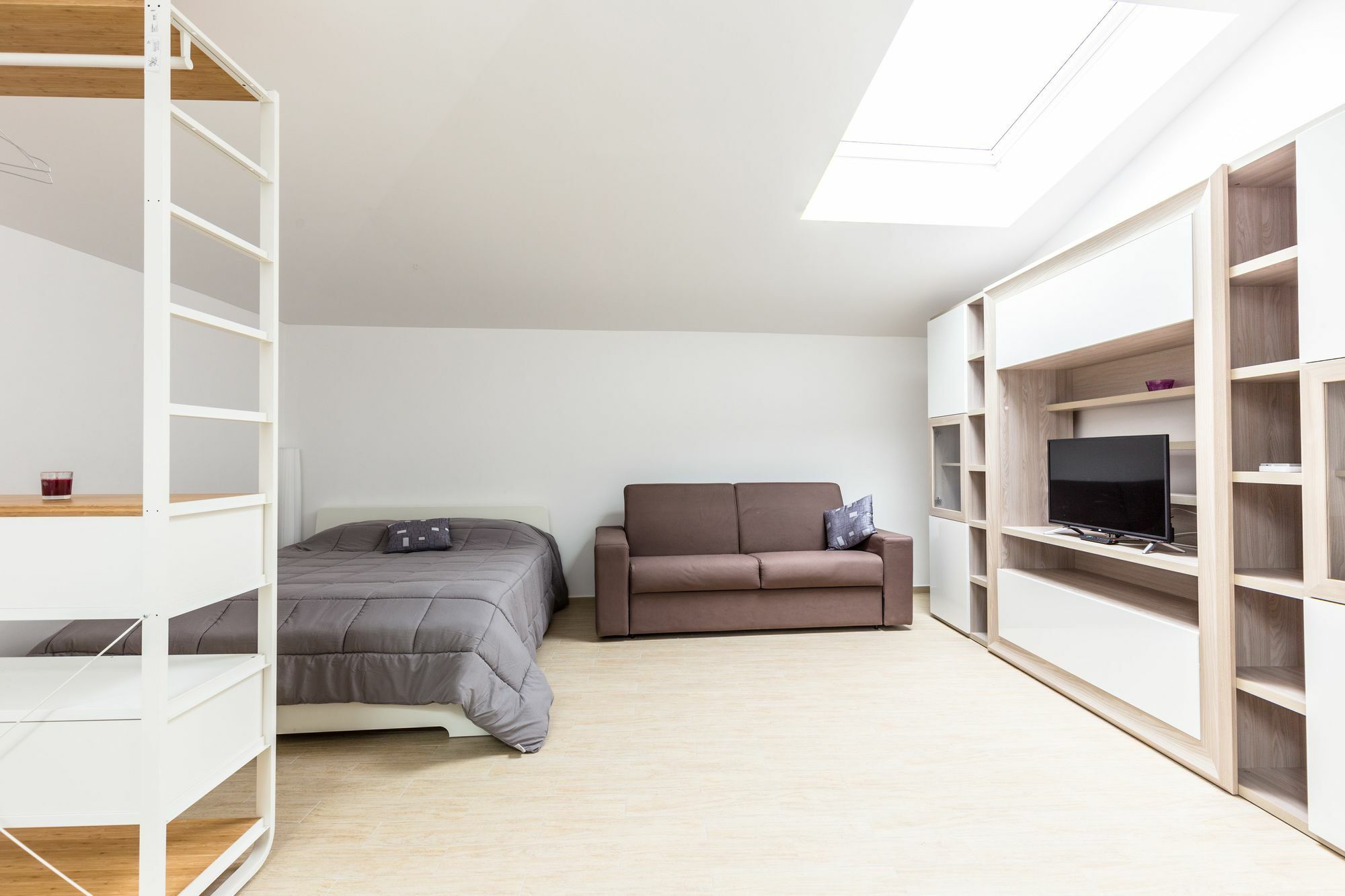 C, Palazzo Quaroni Apartment *