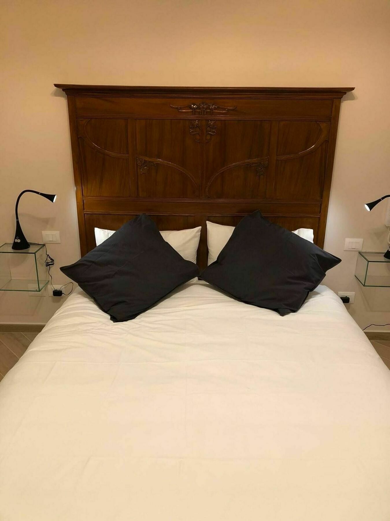 With One Bedroom In Palermo, With Wonderful View, Furni Apartment Palermo