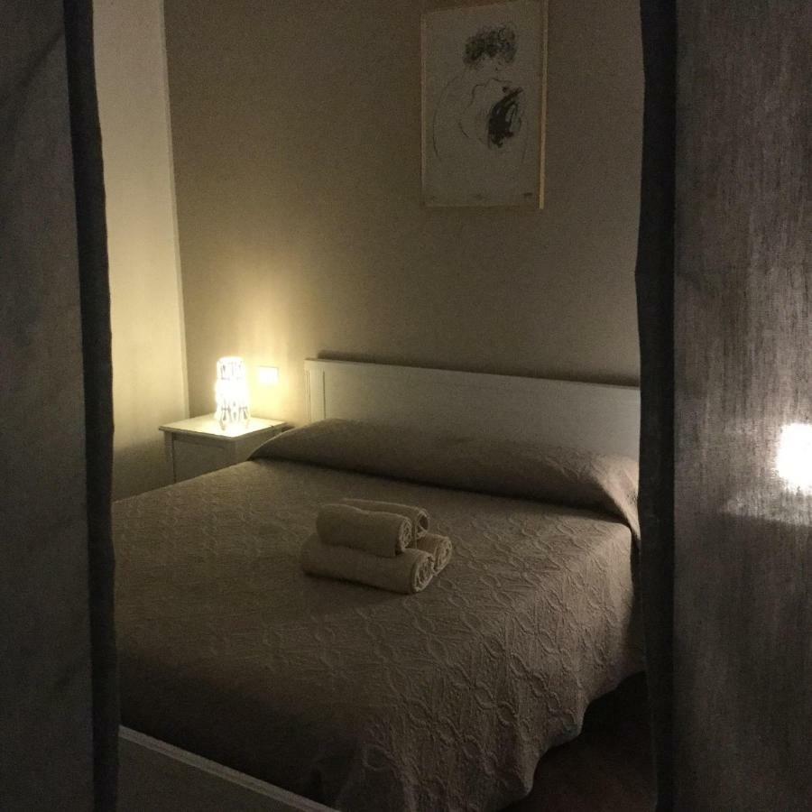 Maqueda Suiterooms Bed & Breakfast