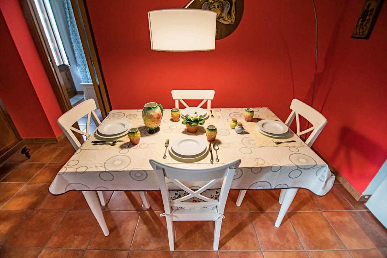 Apartamento Casa Gesu' E Maria Al Palazzo Reale