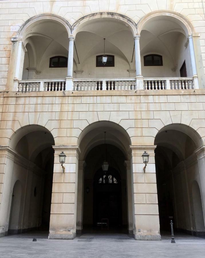 Palazzo Larderia Affittacamere Palermo