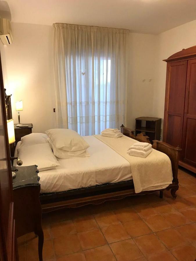 Villetta Della Nonna Mondello Ferienhaus *