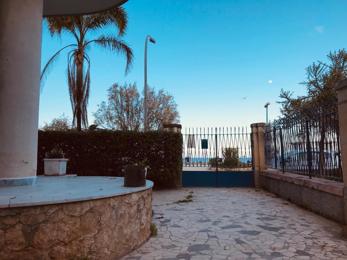 Apartment A Casa Di Vale, Relax In Front Of Mondello Palermo