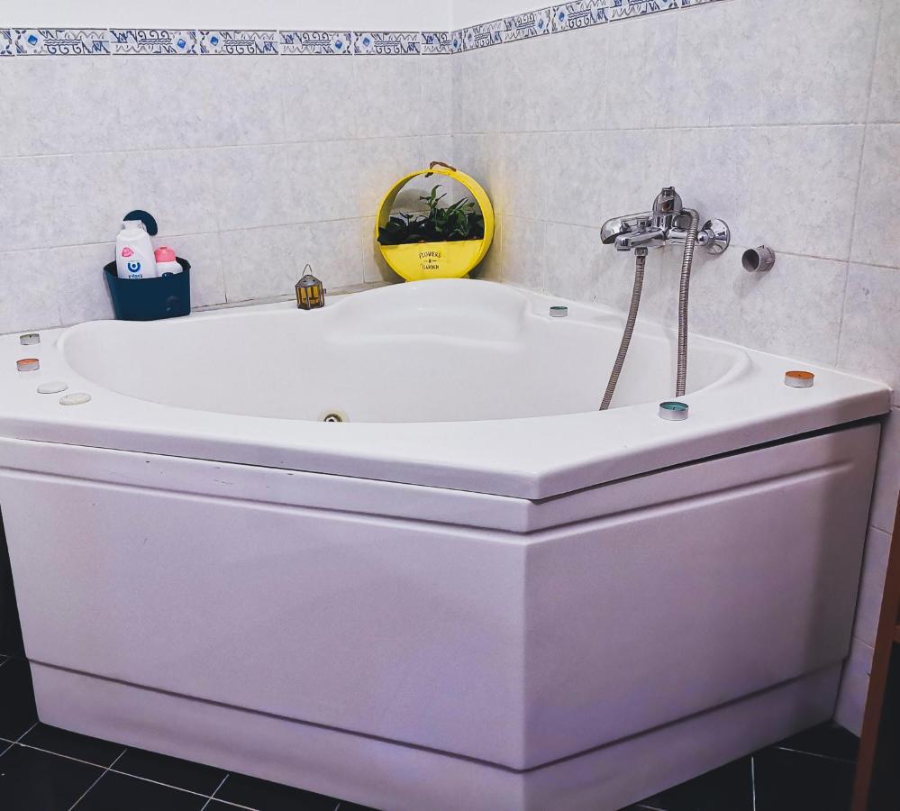 Casuzzamia Apartment