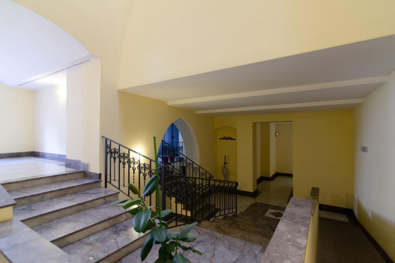 Santa Chiara 9 Palermo