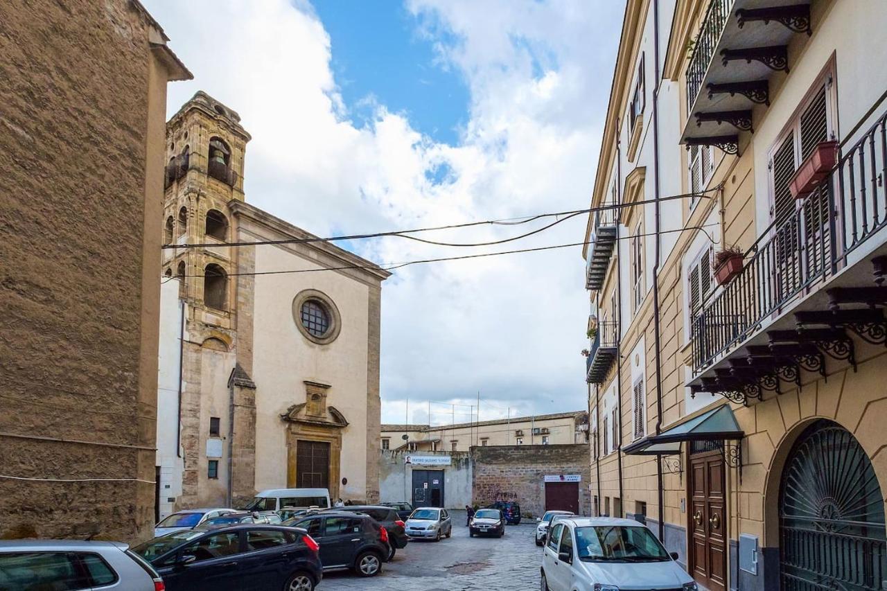 Santa Chiara 9 Palermo