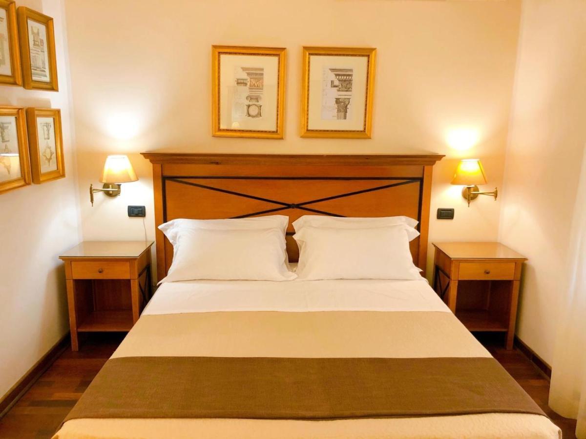 Hotel Florio Opera